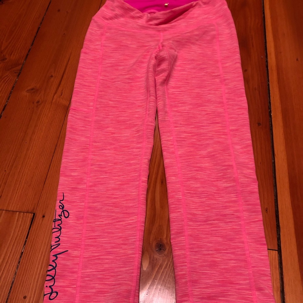 NWOT Lilly Pulitzer Luxletic Weekender Crop